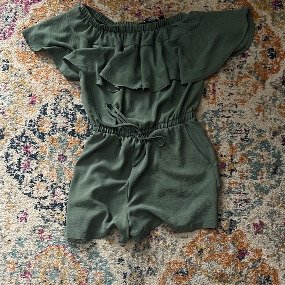 Vero Moda Olive Off-Shoulder Jumpsuit